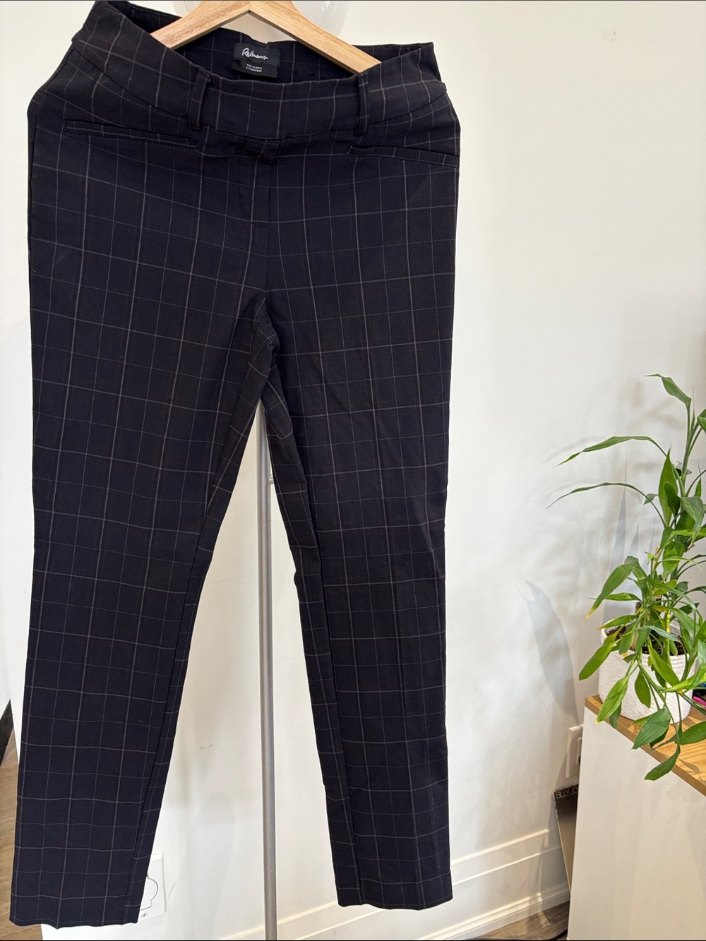 Reitmans Black Windowpane Slim Dress Pants